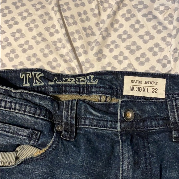 Jeans - Picture 2 of 4